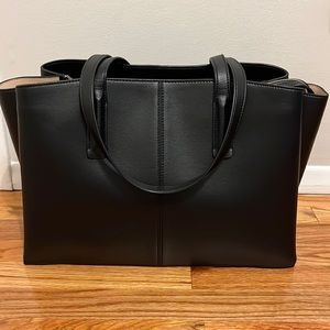*Like New* Freja New York Paloma Tote - Black